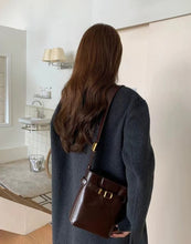 画像をギャラリービューアに読み込む, おばあちゃんが大事にしていたポイントベルトバケツショルダーバッグ_N2746