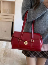 画像をギャラリービューアに読み込む, フランスの香水を纏う彼女のフラップハンドバッグ_N3185