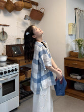 画像をギャラリービューアに読み込む, 青いチェックと刺繍パンツで迎える、ちょっと特別な土曜日のコーデセット_K0023
