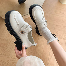 画像をギャラリービューアに読み込む, イチゴミルクが好きなあの子のメタルハート厚底ローファー_N3227