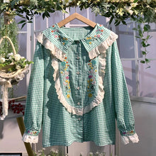 画像をギャラリービューアに読み込む, ガーデンパーティーを開催する日のギンガムチェックフリルブラウス_N3470