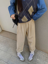 画像をギャラリービューアに読み込む, インテリアを見に行く日のコーデュロイカラーパンツ_N1726
