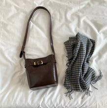 画像をギャラリービューアに読み込む, おばあちゃんが大事にしていたポイントベルトバケツショルダーバッグ_N2746