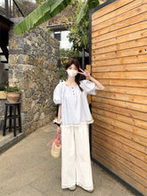 画像をギャラリービューアに読み込む, 野ばらの咲くカフェテラスで秘密を話した日のブラウス_K0035