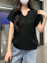 画像をギャラリービューアに読み込む, ひとりで観た映画のあとに着たくなったシンプルニット_K0070