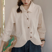 画像をギャラリービューアに読み込む, 秋風に誘われて古書店を訪れる午後の丸襟ブラウス_K0183