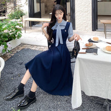 画像をギャラリービューアに読み込む, 落ち葉舞う並木道を歩くときのクラシカルガーリーワンピース_K0142