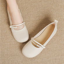 画像をギャラリービューアに読み込む, パールの光と手をつないで、初デートに選んだバレエシューズ_K0165