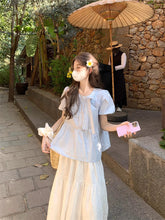 画像をギャラリービューアに読み込む, 南国の花に似合う風に揺れるレースリボンブラウス_K0053