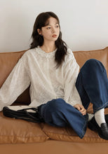 画像をギャラリービューアに読み込む, ハチミツをたっぷりかけるあの子の刺繍フリルブラウス_N3484