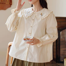 画像をギャラリービューアに読み込む, ホットケーキを作ってくれたあの子のフラワー刺繍ブラウス_N3431