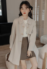 画像をギャラリービューアに読み込む, イギリスで出会ったあの子のミドルトレンチコート_N3481