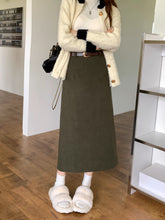 画像をギャラリービューアに読み込む, 休日に図書館に行く日のコーデュロイナロースカート_N1917