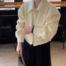 画像をギャラリービューアに読み込む, 青山のカフェで待ち合わせるツイードショートジャケット_N3492