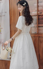 画像をギャラリービューアに読み込む, お出かけしたくなる日のプチフラワー刺繍ワンピース_N2273