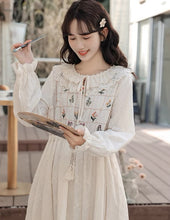 画像をギャラリービューアに読み込む, 素敵な場所に導いてくれるフラワーエンブロイダリーワンピース_N2785