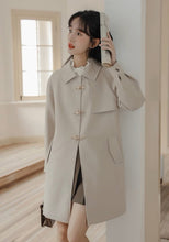 画像をギャラリービューアに読み込む, イギリスで出会ったあの子のミドルトレンチコート_N3481