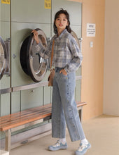 画像をギャラリービューアに読み込む, 友達とシェアハウスをするあの子のサイドフラワー刺繡デニム_N3436