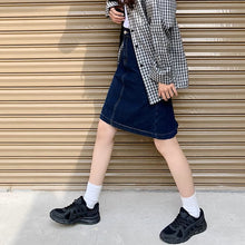 画像をギャラリービューアに読み込む, キャラメルマキアートを注文したデニムミニスカート_N2430