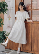 画像をギャラリービューアに読み込む, お出かけしたくなる日のプチフラワー刺繍ワンピース_N2273