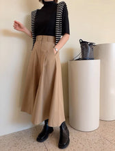 画像をギャラリービューアに読み込む, パリに住んでるあの子のハイウエストAラインスカート_N3411