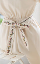 画像をギャラリービューアに読み込む, 秘密の花言葉を教えてくれたあの子のパフスリーブリボンワンピース_N3533