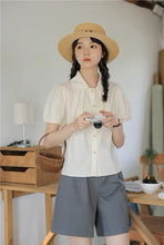 画像をギャラリービューアに読み込む, ときめく瞬間を写真に残す彼女のパフスリーブブラウス_N2233