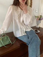 画像をギャラリービューアに読み込む, お菓子作りが得意な女の子のブラウス_N1410