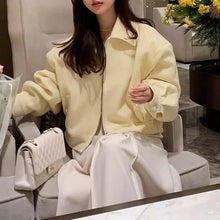 画像をギャラリービューアに読み込む, 青山のカフェで待ち合わせるツイードショートジャケット_N3492