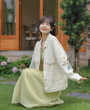 画像をギャラリービューアに読み込む, 実家のお花屋さんを手伝う女の子の刺繍デニムジャケット_N3531