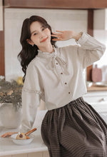 画像をギャラリービューアに読み込む, 【2点セット】離れて暮らす姉に会いに行く日のリボンフリルブラウスとチェックスカートのコーデセット_N3448