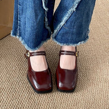 画像をギャラリービューアに読み込む, かかとを鳴らして歩くあの子のダブルストラップヒールパンプス_N3416