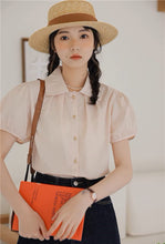 画像をギャラリービューアに読み込む, ときめく瞬間を写真に残す彼女のパフスリーブブラウス_N2233