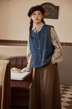 画像をギャラリービューアに読み込む, 【2点セット】クラシカルな街を歩くデニムベストセットシャツ_N1642
