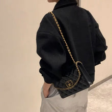 画像をギャラリービューアに読み込む, 青山のカフェで待ち合わせるツイードショートジャケット_N3492