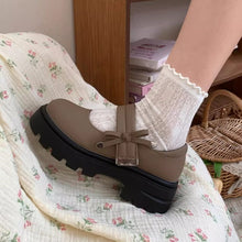 画像をギャラリービューアに読み込む, マシュマロを焼くあの子のポイントリボン厚底メリージェーンシューズ_N2957