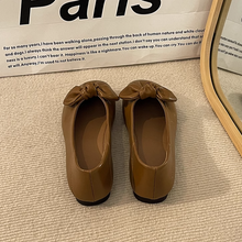 画像をギャラリービューアに読み込む, フランス旅行へ行く日のリボンバレエシューズ_N1683