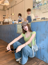 画像をギャラリービューアに読み込む, そっと気持ちを包むようにレースが踊る淡いグリーンニットT_K0051