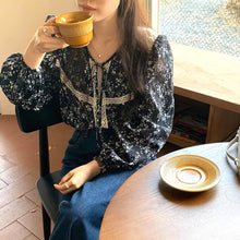 画像をギャラリービューアに読み込む, アトリエに通う私の小花柄レースブラウス_N1668