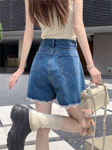 彼と初めてケンカした帰り道で履いていたデニムパンツ_K0125