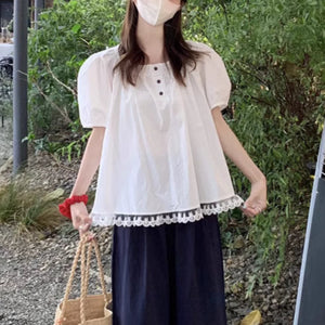 野ばらの咲くカフェテラスで秘密を話した日のブラウス_K0035