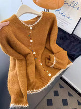 画像をギャラリービューアに読み込む, 秋色のボタンに恋をした街角の女の子が纏う、ふわ甘ぬくもりカーディガン _K0244
