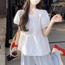 画像をギャラリービューアに読み込む, 南国の花に似合う風に揺れるレースリボンブラウス_K0053