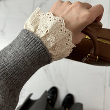 画像をギャラリービューアに読み込む, 甘い香りの部屋で選びたくなるガーリーレースニット _K0264