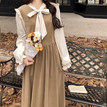 画像をギャラリービューアに読み込む, アンティークレースが揺れるクラシックワンピース_K0260