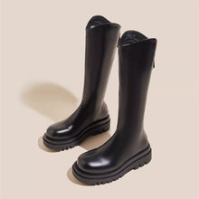 画像をギャラリービューアに読み込む, 夜のイルミに照らされて、自信をくれるロングブーツ _K0257