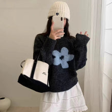 画像をギャラリービューアに読み込む, 待ち合わせで見つけた瞬間、ときめきが花開くニット _K0246