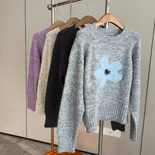 画像をギャラリービューアに読み込む, 待ち合わせで見つけた瞬間、ときめきが花開くニット _K0246