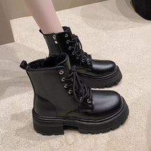 画像をギャラリービューアに読み込む, イルミネーションの帰り道に選ぶボリュームソールブーツ _K0254