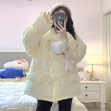 画像をギャラリービューアに読み込む, ソウルのカフェ巡りで彼と寄り添う、韓国ガーリーダウンアウター _K0251